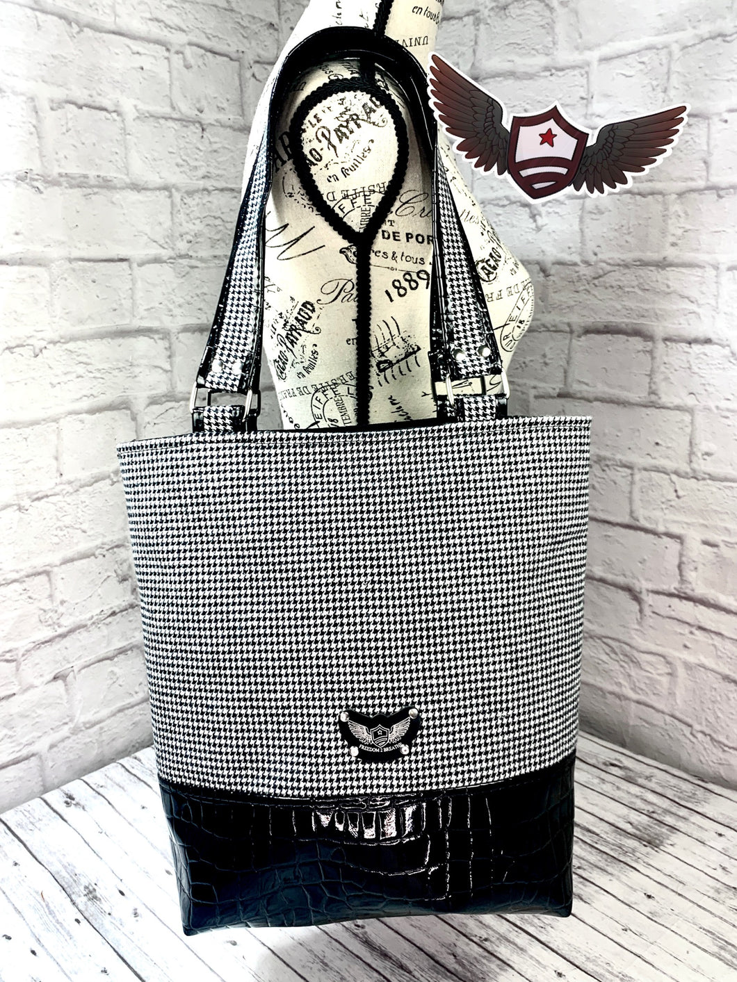 RTS Tote bag - Hounds tooth print (top)