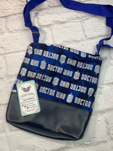 Load image into Gallery viewer, RTS Cross body - Handmade bags

